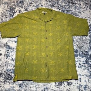 Tommy Bahama Silk Button Up Green Floral Leaves Short Sleeve Hawaiian Men's L